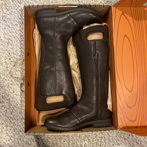 Tall boots, dark brown leather
